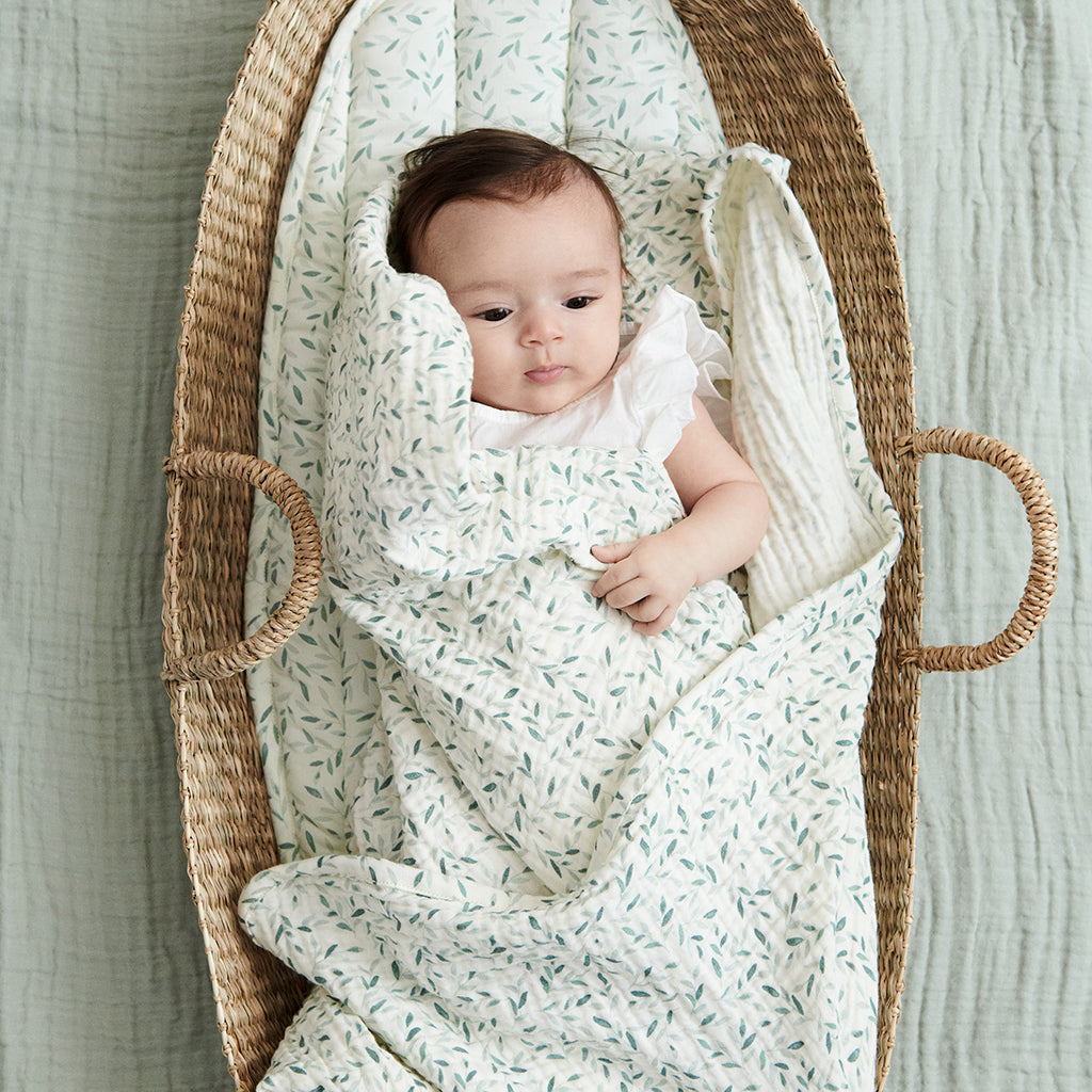 Changing Basket Liner - OCS Green Leaves