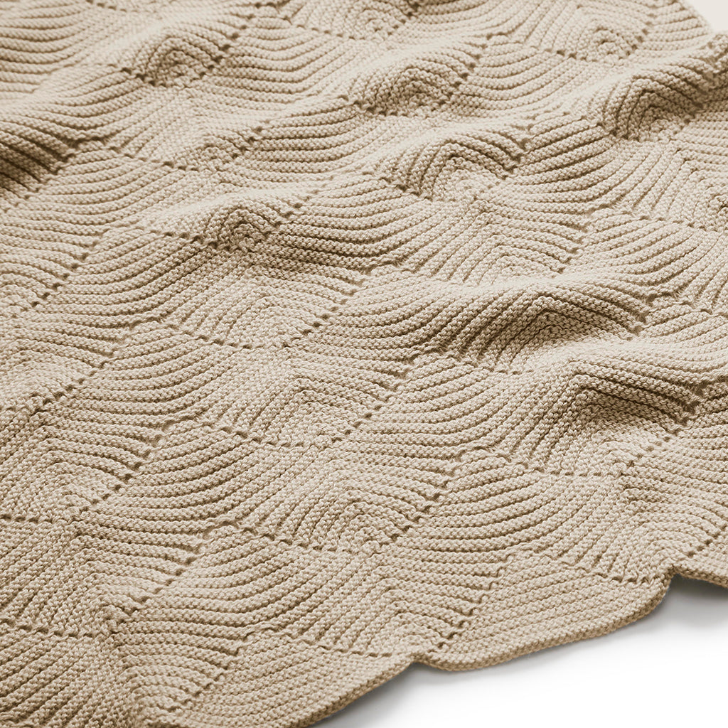 Scallop Knit Blanket - GOTS Almond