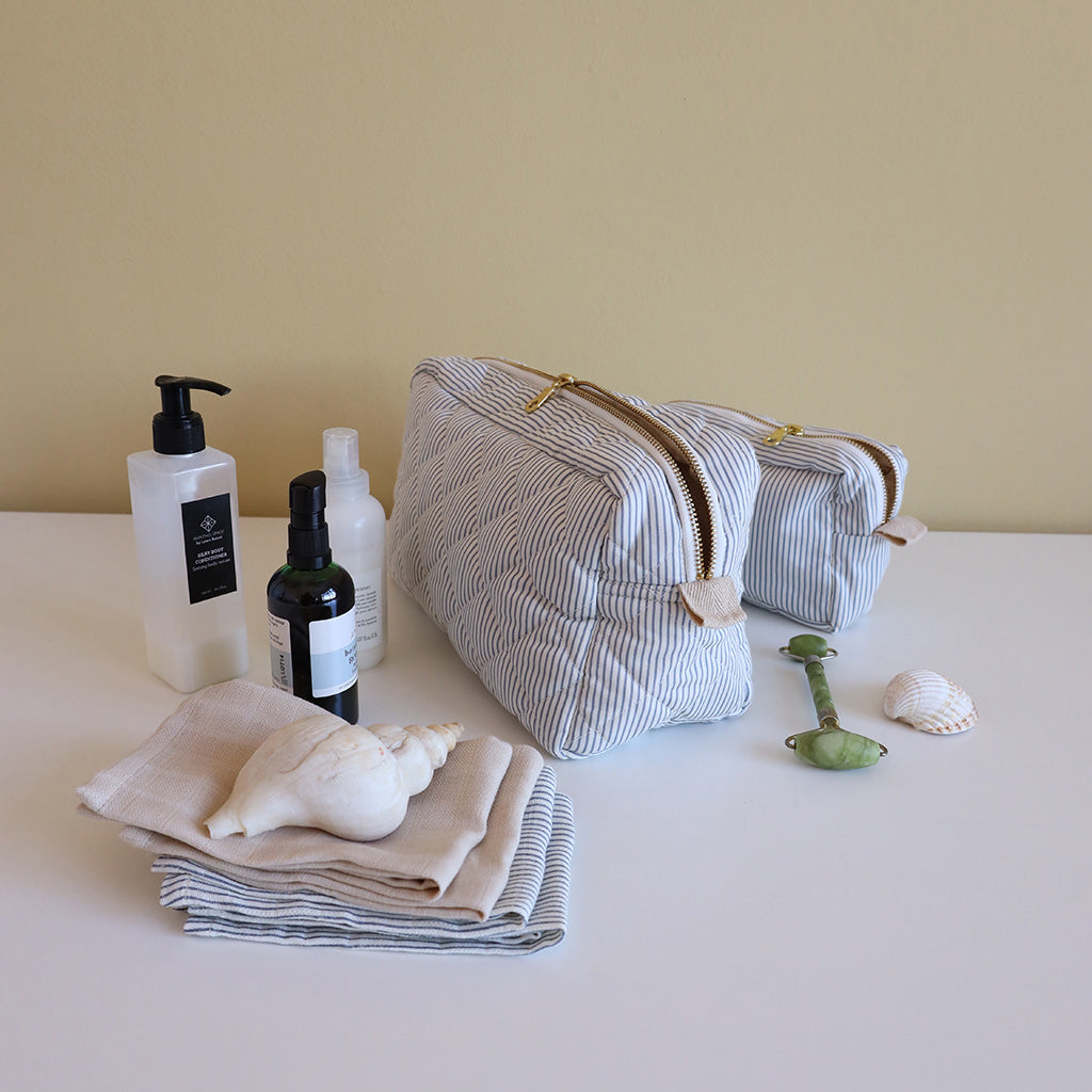 Toiletry Bag - OCS Classic Stripes Blue, Praline